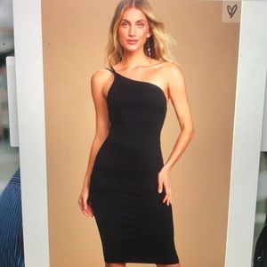 NWT Lulu’s You Wish One Shoulder Dress